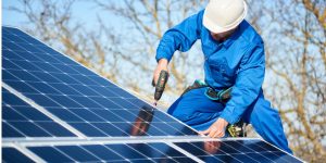 Installation Maintenance Panneaux Solaires Photovoltaïques à Ourdis-Cotdoussan